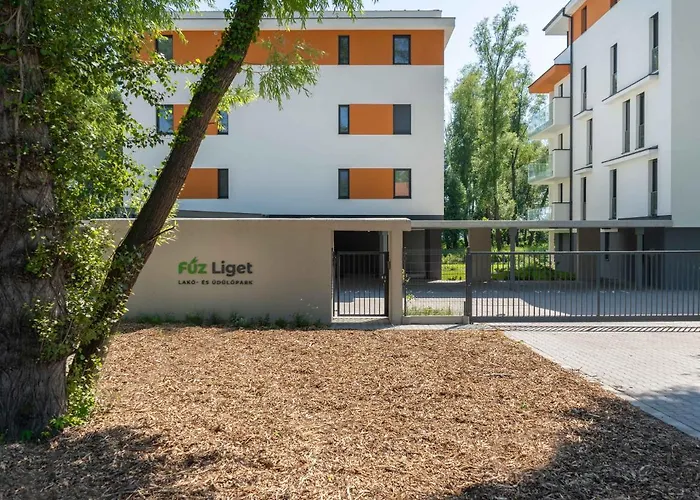 Fuzliget Ezuestnyar *